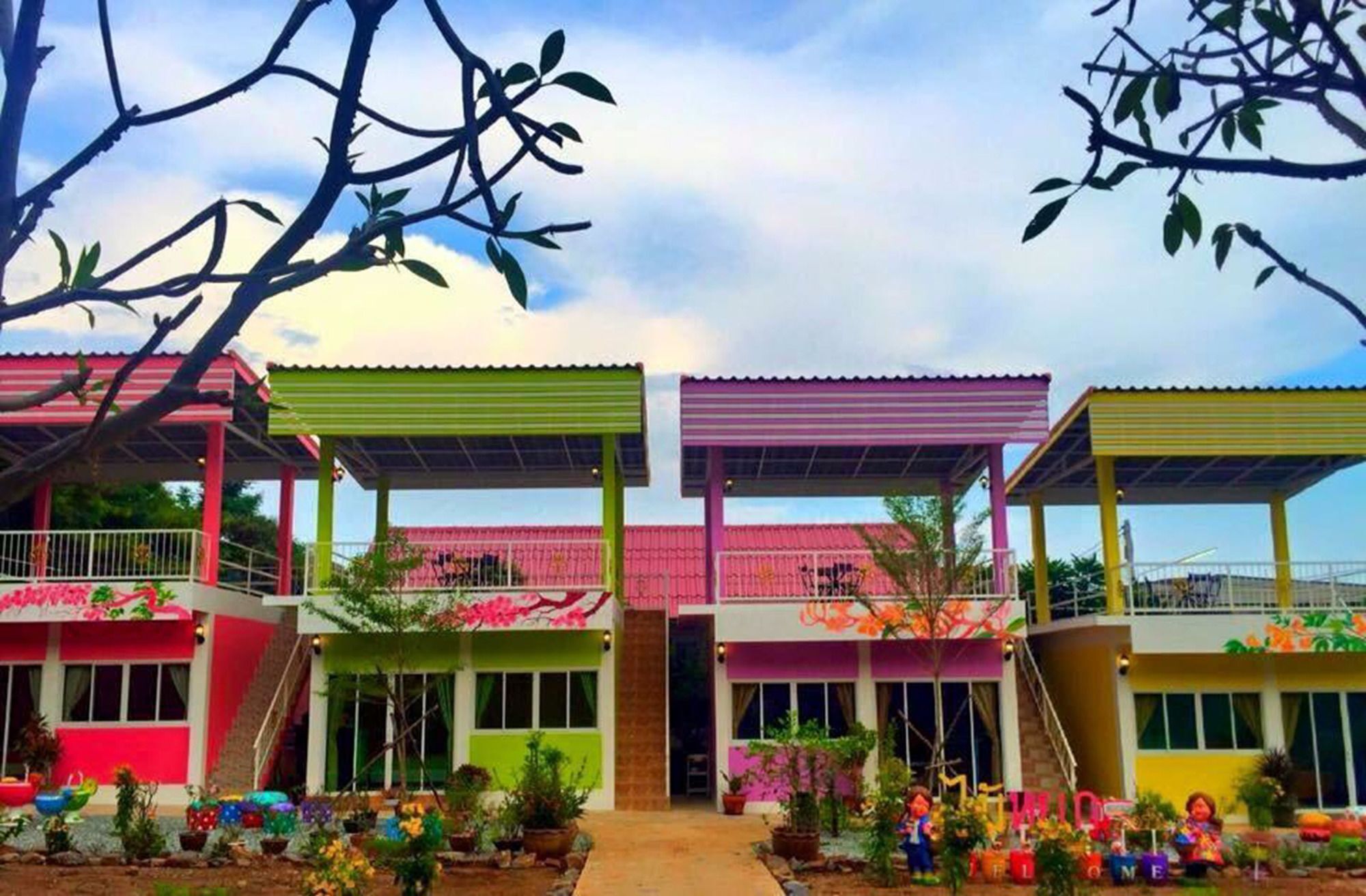 Maiyok Resort Ko Si Chang Exterior photo